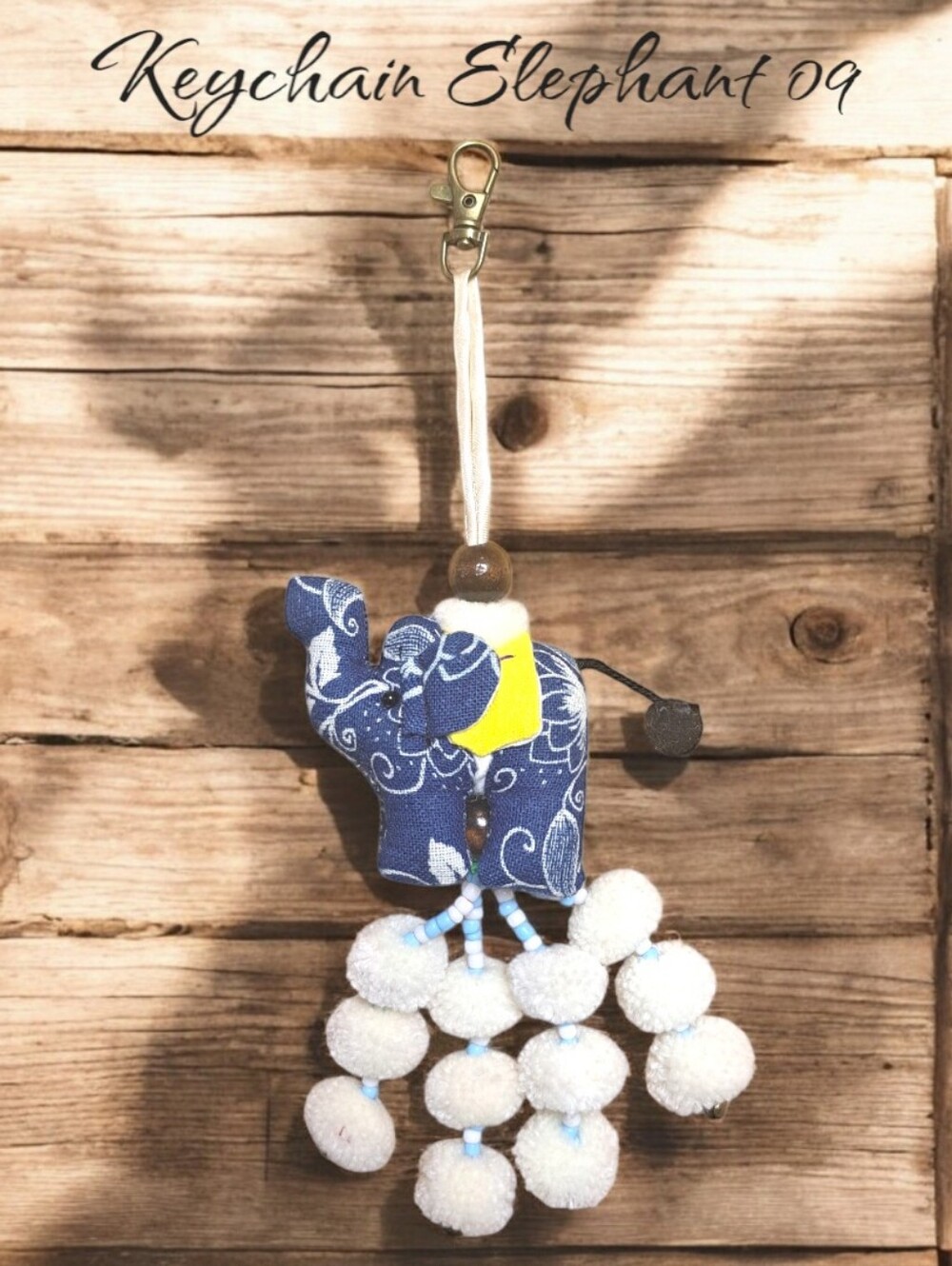 Elephant Keychain - Picture 7 of 9